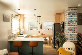 Reno's Biggest Little House - Cozy Home Theatre Reno